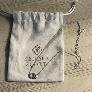 Kendra Scott necklace